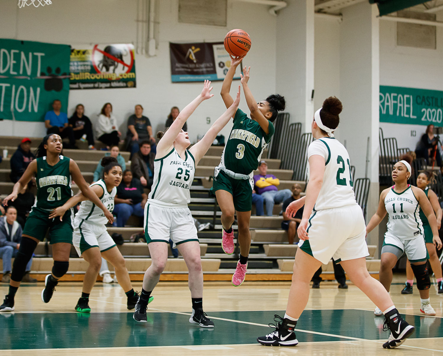 Wakefield girls basketball 18